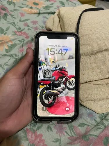 Iphone xr com caixa em perfeito estado