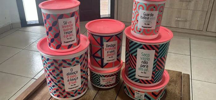 Conjunto de potes Tupperware 