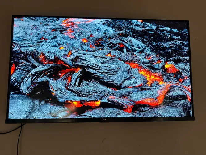 Smart TV TCL 40" Full HD Android TV - Excelente Estado - Completa 