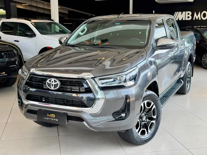 Toyota Hilux CD SRV 4X4 2.8 TDI Diesel Aut. 2025