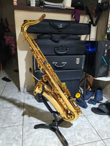 Sax tenor Eagle st503