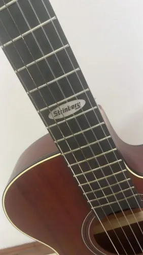 Vendo violão semi novo, apenas 4 meses de uso 