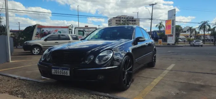 Mercedes-Benz E-320 Avantgarde 2003