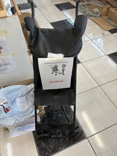 Carrinho guarda chuva para bebês 