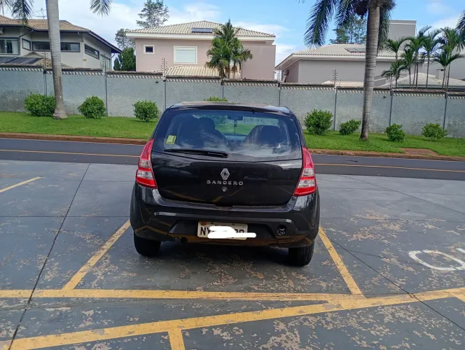 Renault Sandero Authentique Hi-flex 1.0 16V 5P 2012