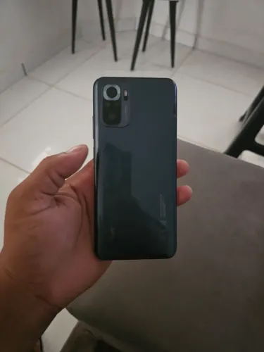 Vendo celular redmi 10s 128 g 6 de ram funcionando tudo perfeitamente digital câmera muito
