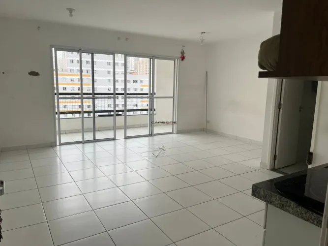 **OPORTUNIDADE **STUDIO**VAGO
