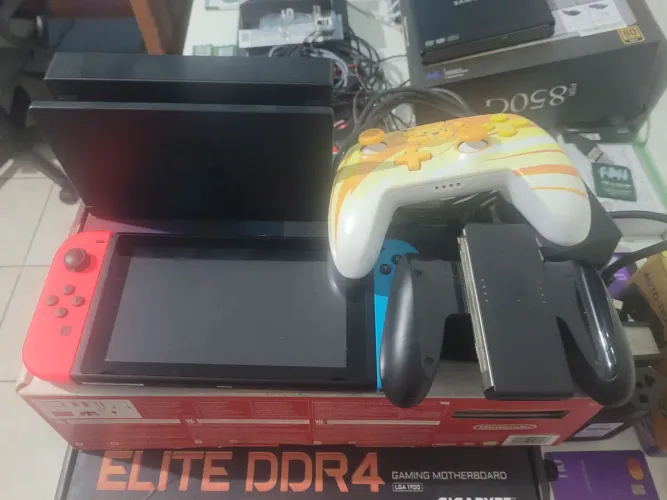 Troco ou vendo Nintendo switch aceito PS4 pro e Xbox One s