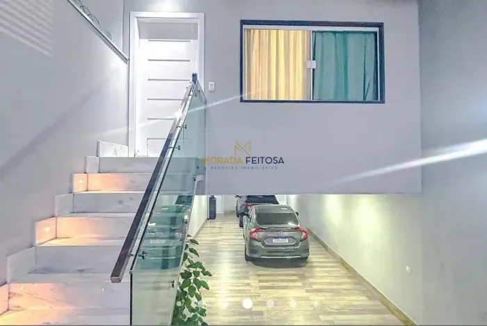 SOBRADO COM 03 QUARTOS E 04 VAGAS PARA ALUGAR NA PENHA