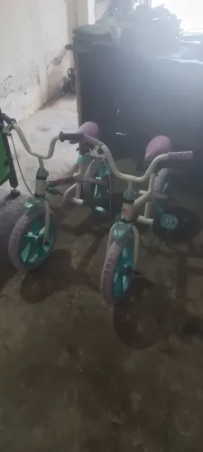 Vendo duas bicicletas aro 14 