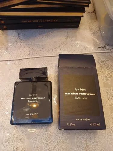 For Him Bleu Noir Narciso Rodriguez Eau de Toilette - Perfume Masculino