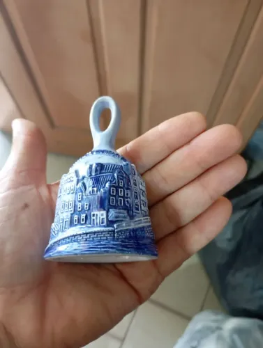 Sino antigo semi-novo 