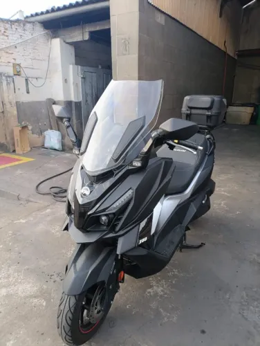 Scooter Cruisym 300 2023