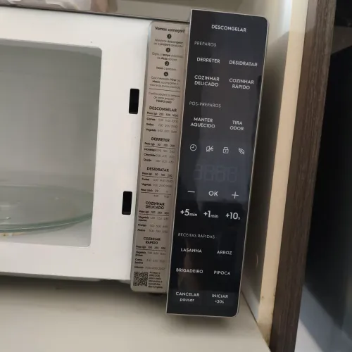 Microondas Eletrolux 23 litros