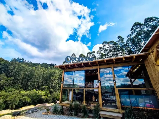 Fazenda I Sítio I 2 suítes I 7600m2 I Serra Catarinense