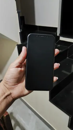 iPhone 11 (64gb)