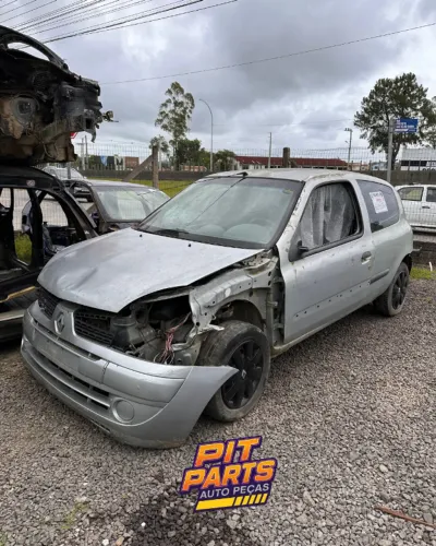 SUCATA RENAULT CLIO 2004 1.0