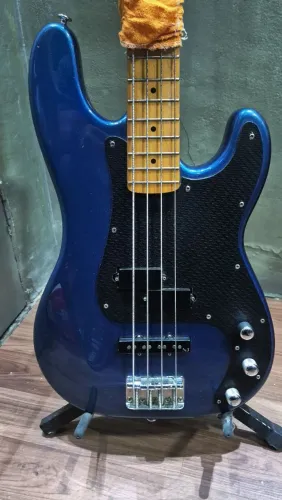 CONTRA BAIXO SQUIER II ANO 1989 RARIDADE