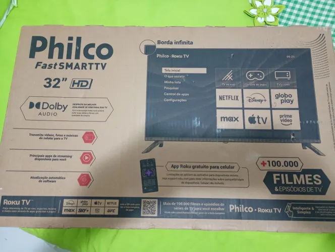 Vendo Philco Roku TV, tem um mês de comprada
