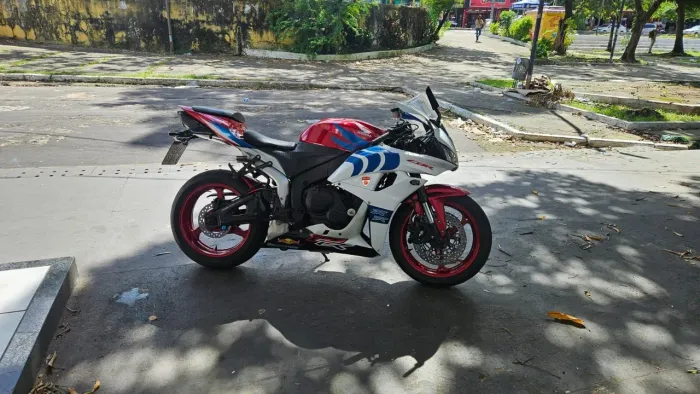 HONDA CBR 600RR 