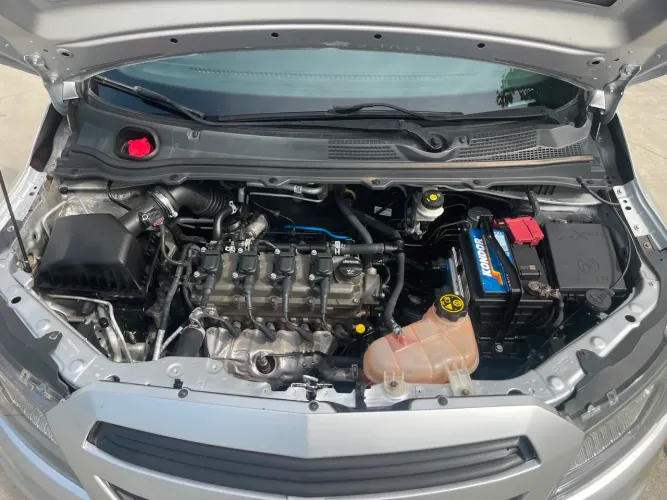 Chevrolet Onix JOY Hatch 1.0 8V Flex Mec. 4P 2019
