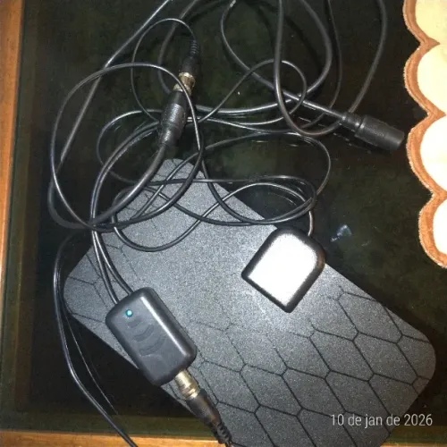 antena digital nova com amplificador de sinal acoplado