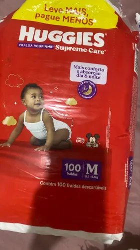 Fralda M Huggies supreme care 