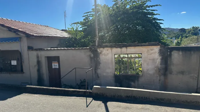 Lote à venda - Bairro Santanense - Itaúna/MG