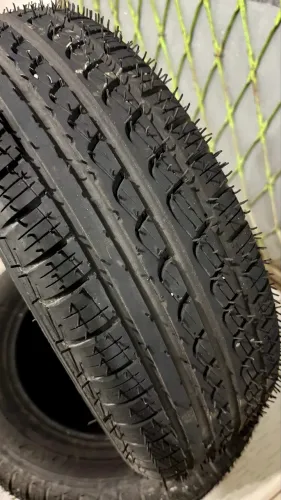 Vendo 4 pneus zeros r15