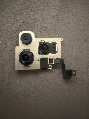 Câmera Traseira iPhone 16 Pro Max Original
