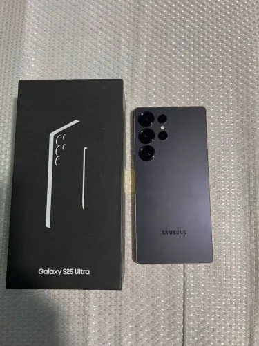 SAMSUNG S25 ULTRA 250GB NOTA FISCAL ÚNICO DONO E 7 MÊS DE GARANTIA SAMSUNG