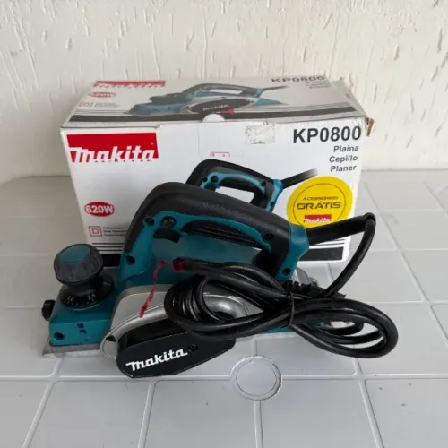 NOVO - Plaina Makita KP0800 620W 82mm Profissional Marceneiro NF