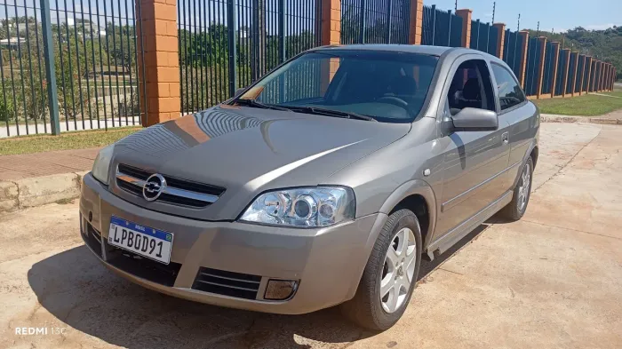 Chevrolet Astra 2.0/ CD/ Sunny/ GLS 2.0 8V 3P 2004