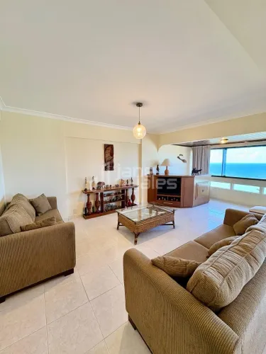 Apartamento à venda em Natal/RN