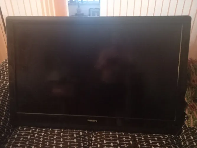 Vendo TV PHILLIPS 42 - Para Técnicos de TV