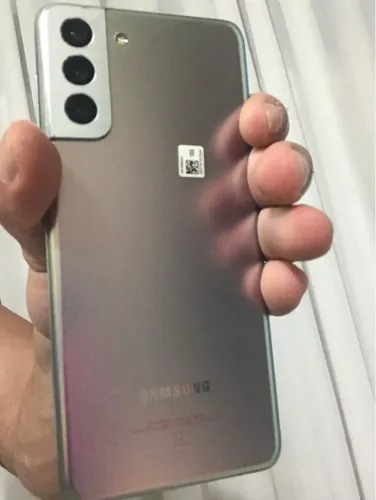 Vendo s21+ estado de novo 