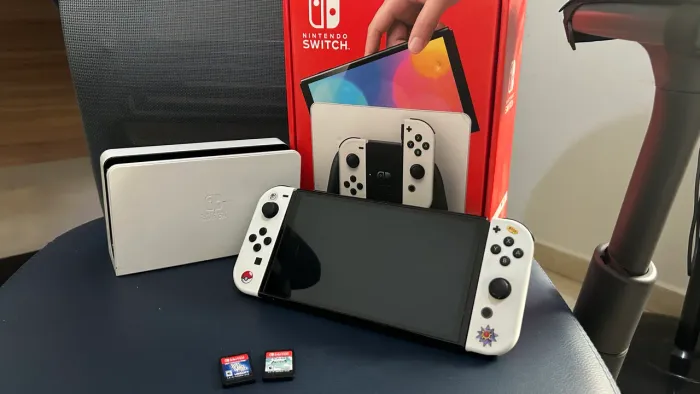Nintendo Switch OLED Completo + jogos e volantes