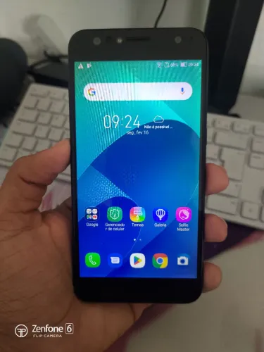 Asus ZenFone 4 selfie