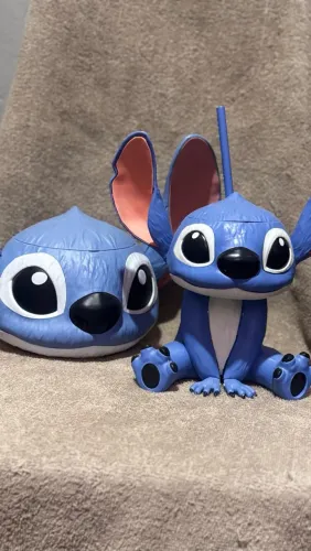 Balde e copo temáticos de cinema stitch