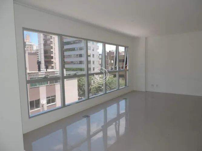 Sala Comercial de 67m² no Centro