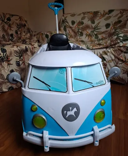 VENDO KOMBI CALESITA