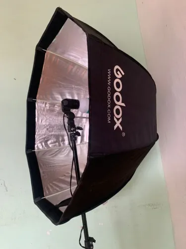 Kit Softbox Godox 80cm Grid C Colmeia Octa + Lâmp Fluorescente 150w 5500k Estudio Branca