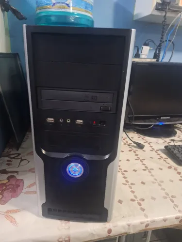 Computador completo com I5-7500 3.40Ghz memória de 4Gb Windows 10