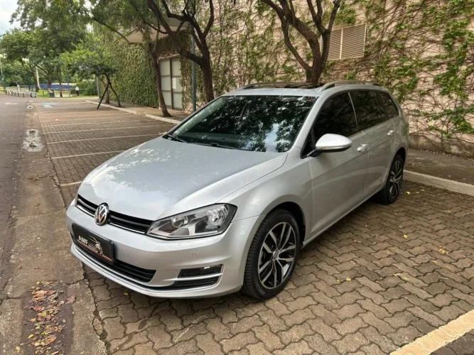 Volkswagen Golf Variant Highli. 1.4 TSI T.flex AUT 2017