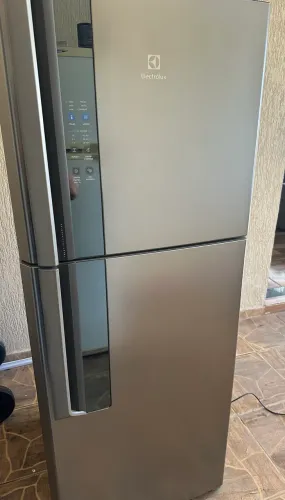 Geladeira Electrolux inverte
