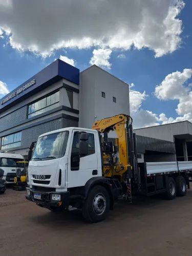 Iveco 6x4 Munck ING 45.500 traçado 