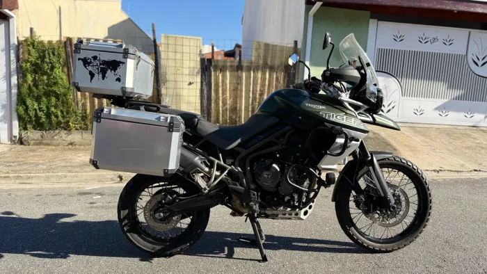TIGER 800 XCX