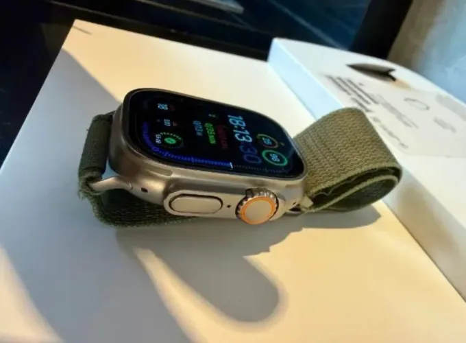 Relógio Apple Watch Ultra Novo, com Bateria 100%, Atende Ligações com iPhone