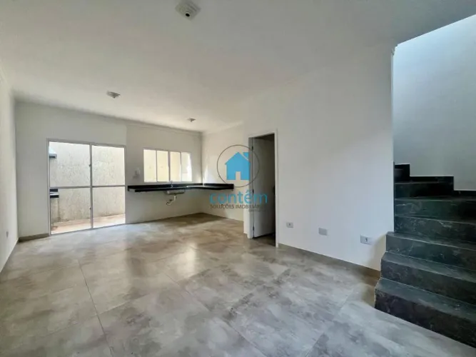 Casa à venda em Osasco, Jaguaribe, com 2 quartos, com 72.98 m², Condomínio Residencial Eri