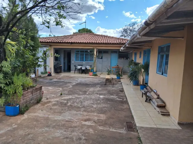 Casa na Quadra 09 - Sobradinho 01, lote vazado com 525 metros